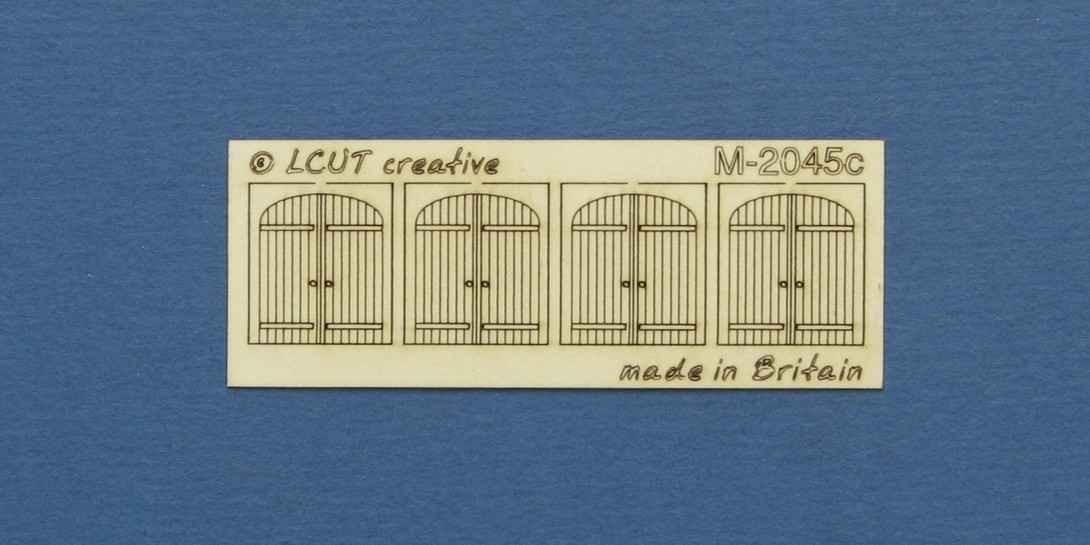 M 20-45c N gauge kit of 4 double industrial doors with round top Kit of 4 double industrial doors with round top and with outer frame. Made from 0.35mm paper.

